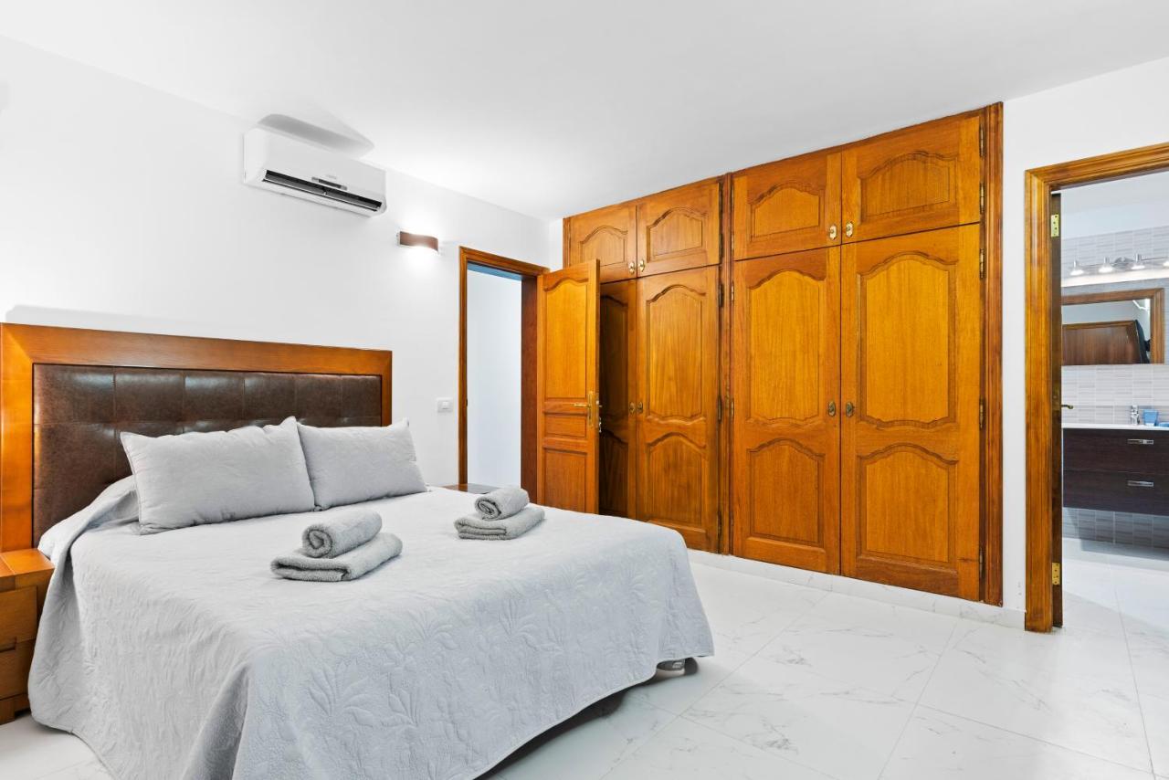 Neptuno Pool And Beach Private Access Puerto de Santiago  Exterior photo